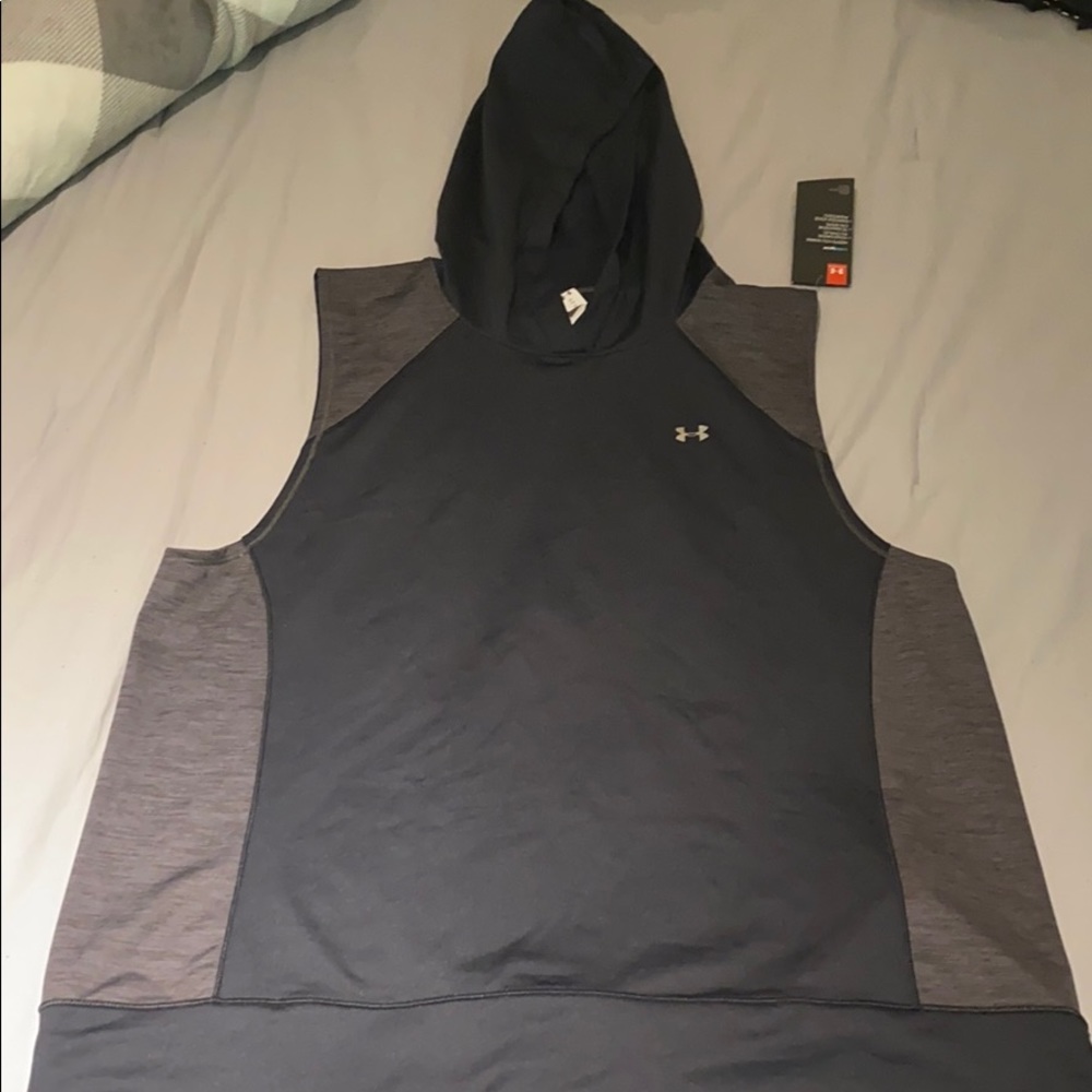 Women’s under armour sleeveless hoodie pullover